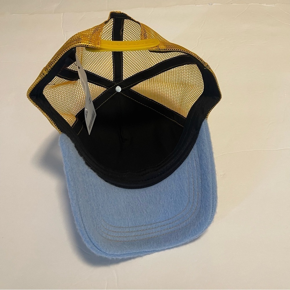 Urban Outfitters Trucker Hat Butterfly Embroidered New With Tags - Picture 3 of 9